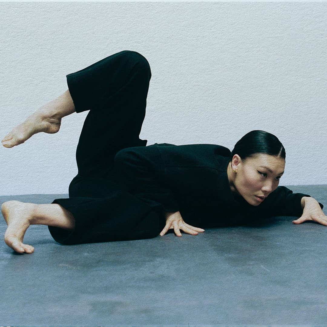 Finding stillness in the rush: Slowing time through presence and observation
